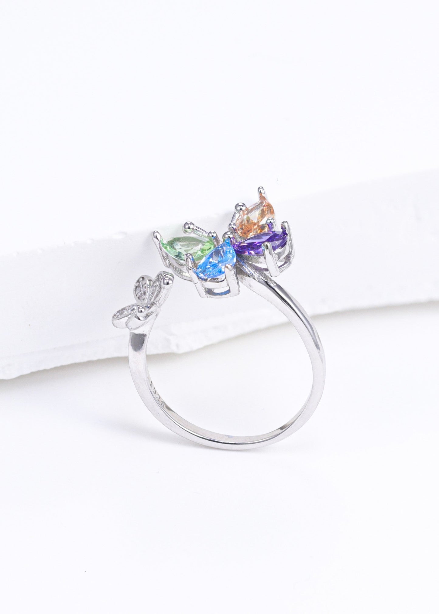 AAFREEN RING (STYLE 26526)