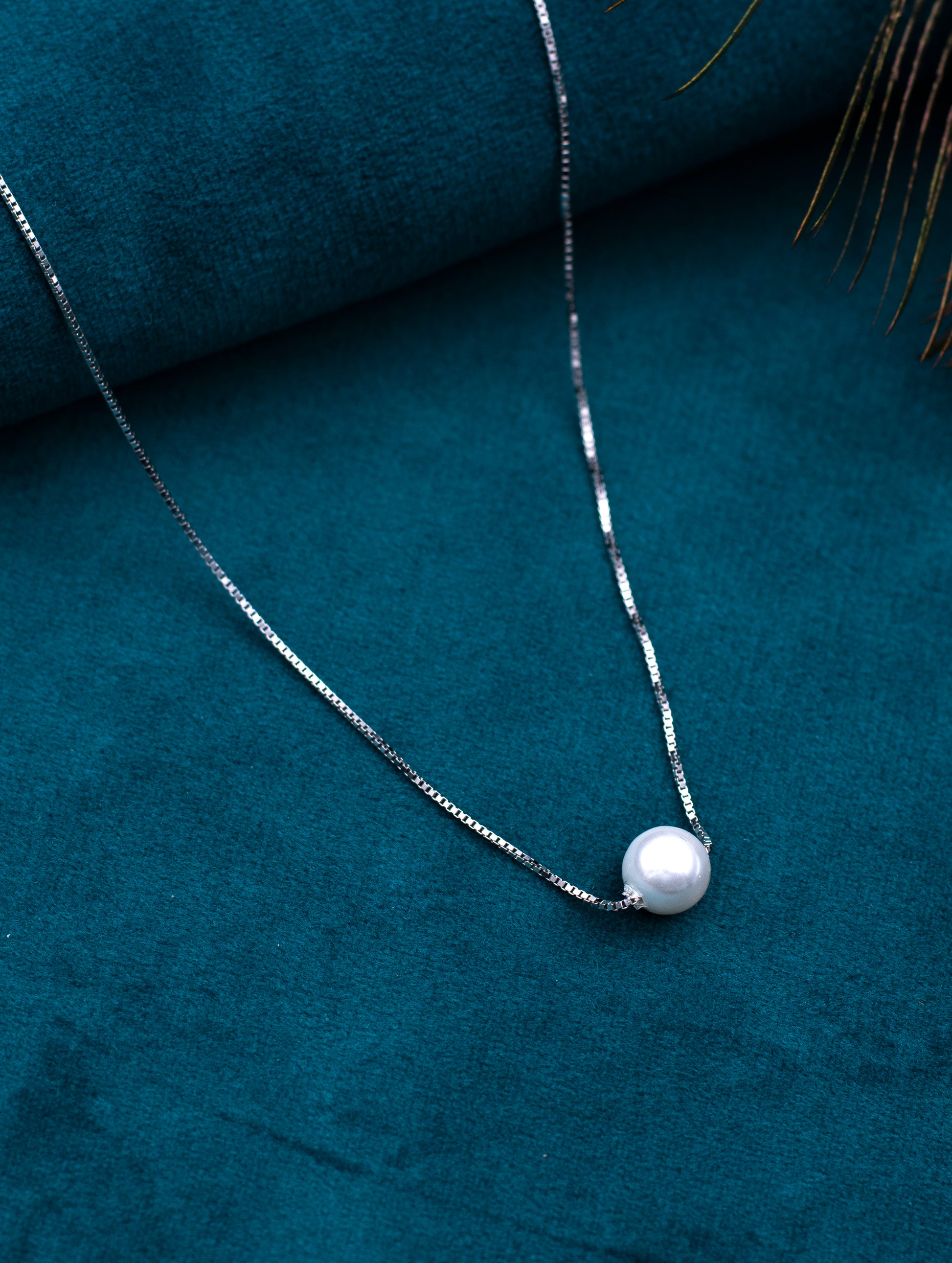 Natural pearl sterling silver chain