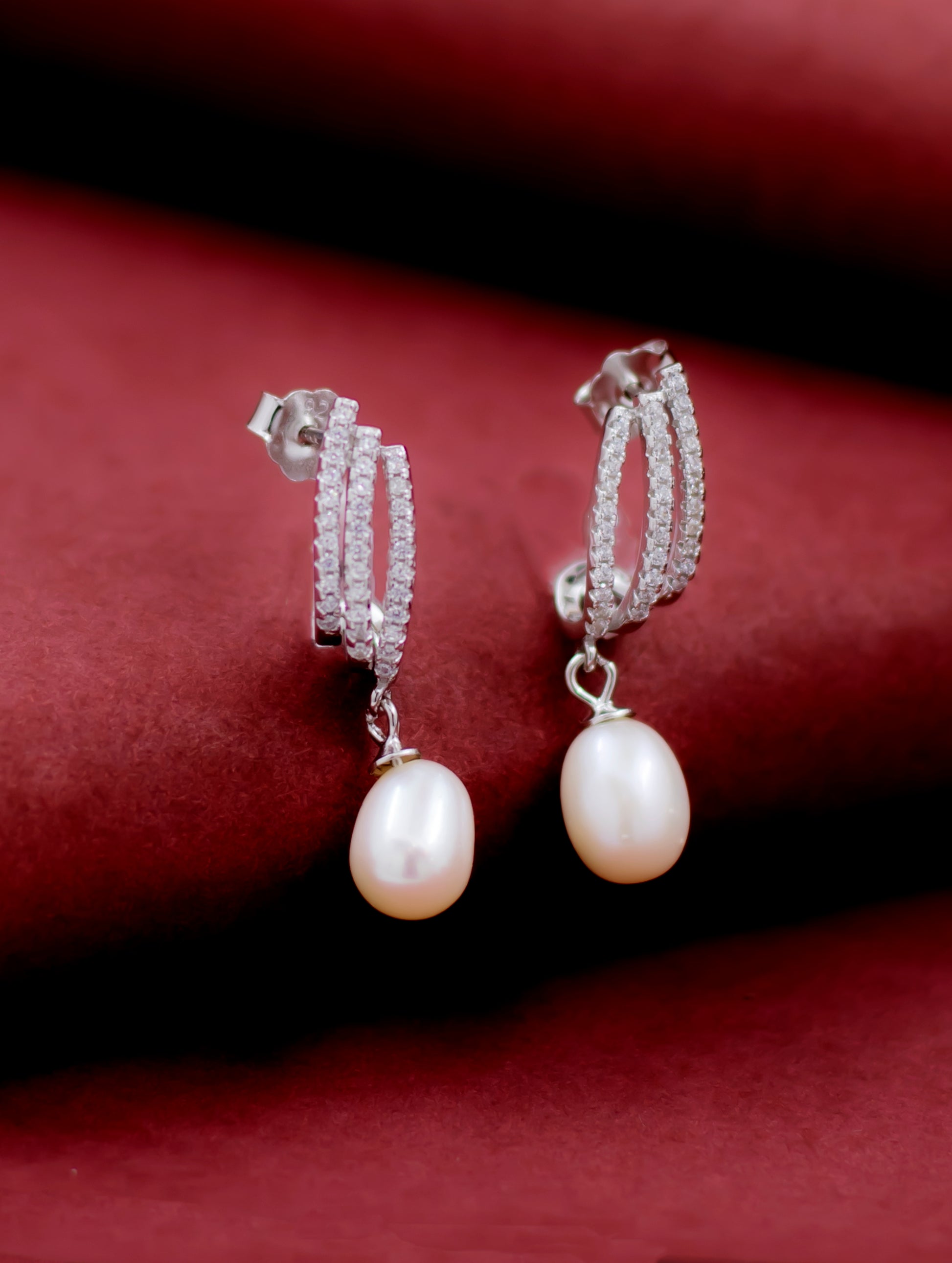 Pearl drop sterling silver earrings